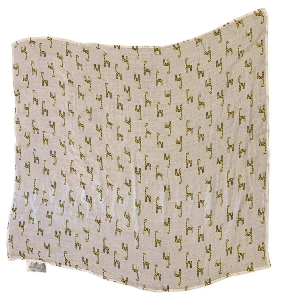 Upsimples Swaddle Blanket Kids OS White Giraffe Print Bamboo Muslin Safari Core